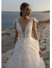V Neck Ivory 3D Lace Tulle Floral Graceful Wedding Dress V Neck Ivory 3D Lace Tulle Floral Graceful Wedding Dress